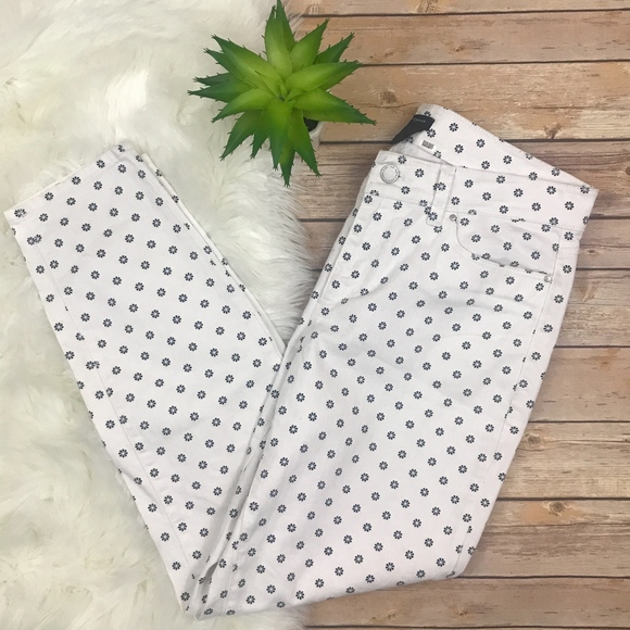Ann Taylor Denim - Ann Taylor White & Floral Print Ankle Jeans
